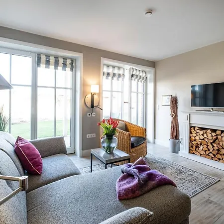 Buesumer Reethus 1 3 ビューズム